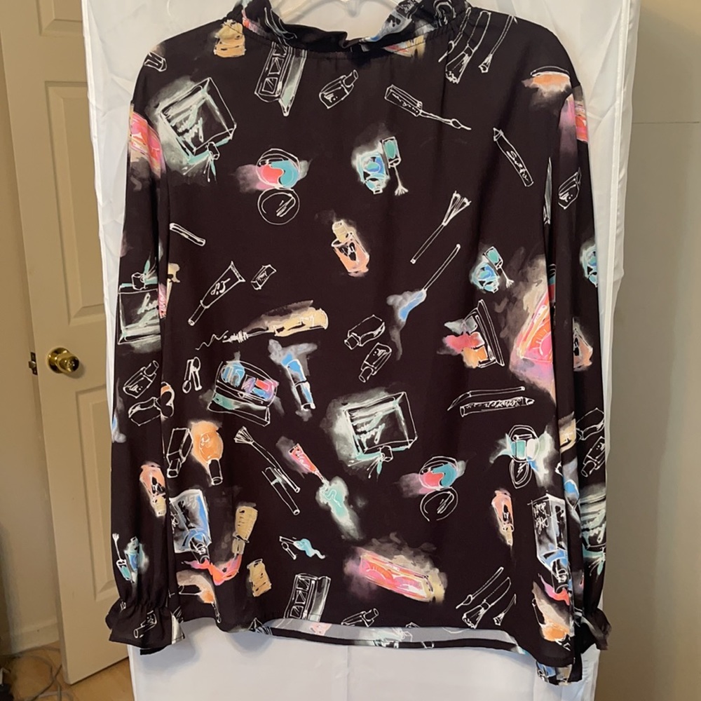 Long sleeve elegant blouse. Italy made. New. - Picture 5 of 7
